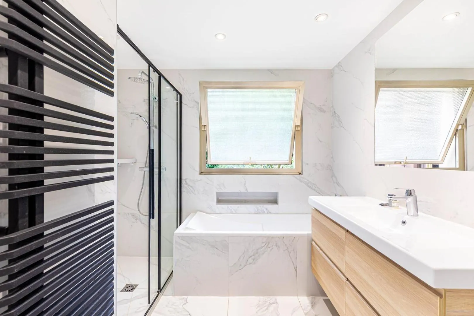 Apartamento Guestready - Chic & Spacious Living In Madeleine París